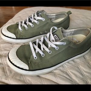 Keen Elsa III Canvas Shoes